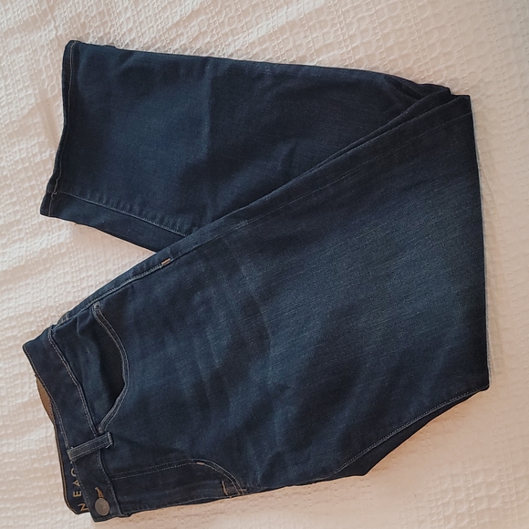American Eagle Outfitters Other - American Eagle straight leg  flex jeans